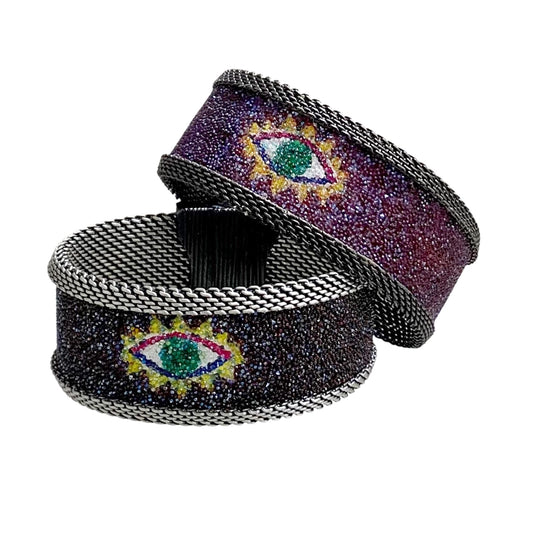 Protective Eye Cuffs with Shimmery GREEN eyes